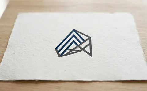 Abstraktes Kanzleilogo auf hochwertigem Papier